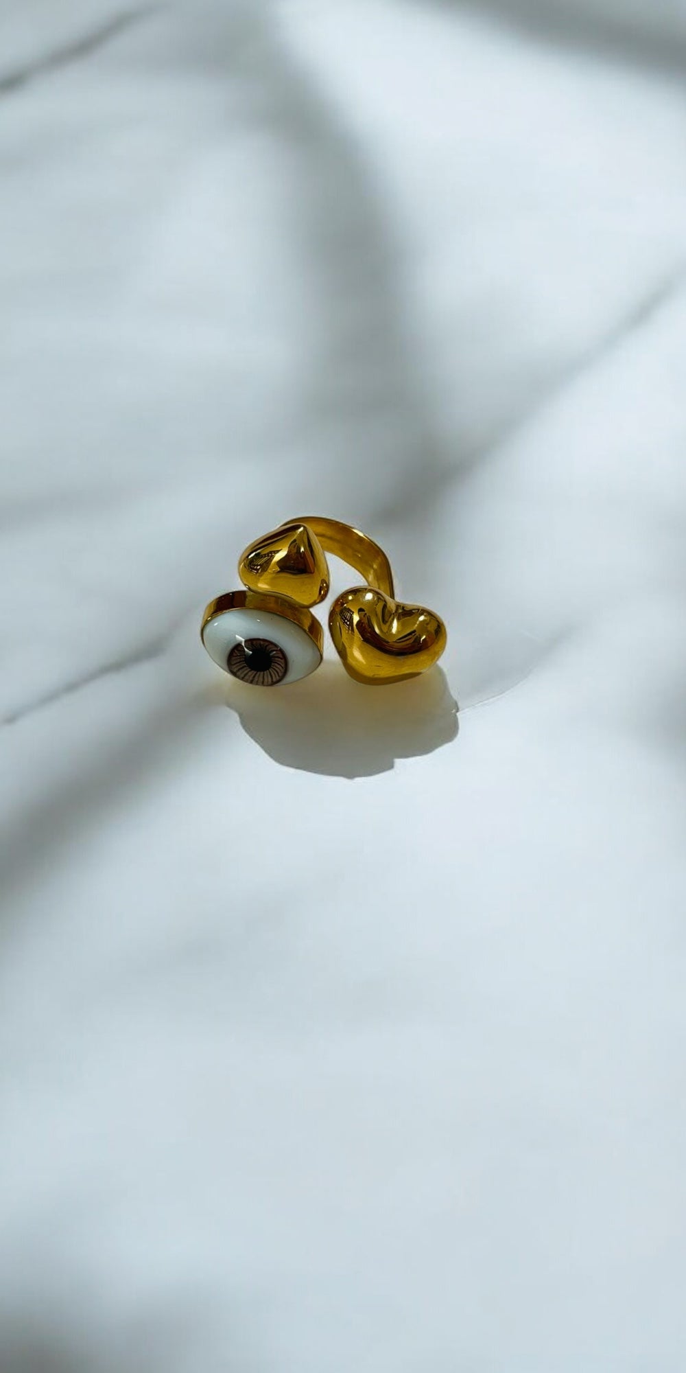 CORAZON CON OJO
