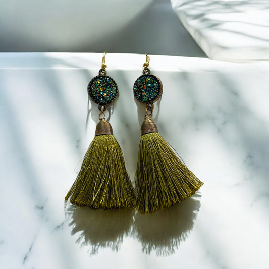 Aretes pompones