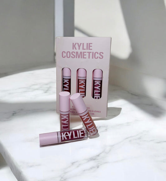 LIP GLOSS